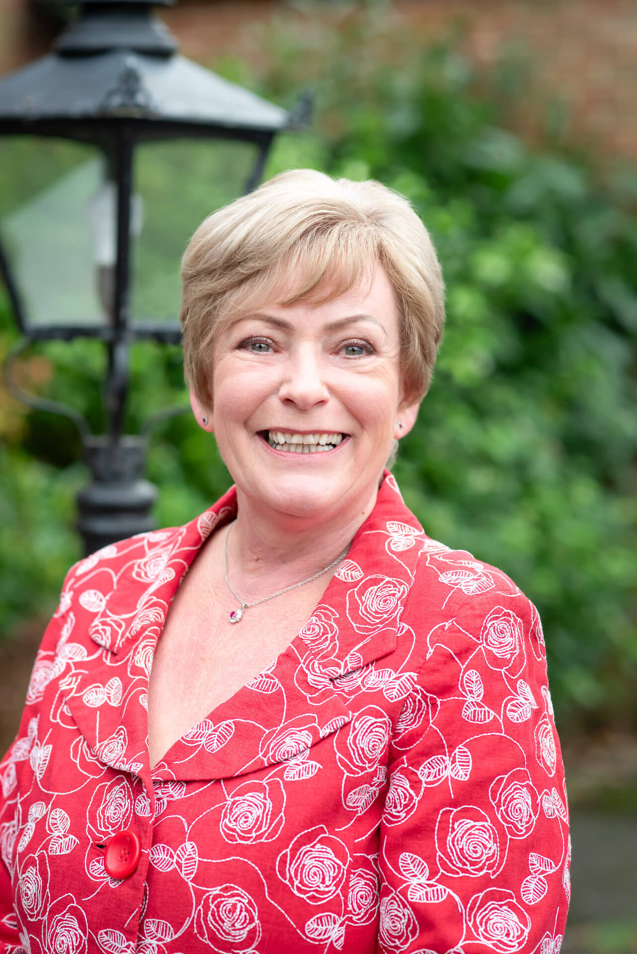 HelenMcMullan-Branding-JuliaMorrisonPhotography-16Dec2024-WEBONLY-2048pixels-005